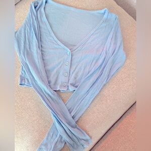 Alo long sleeve crop top buttons sky blue